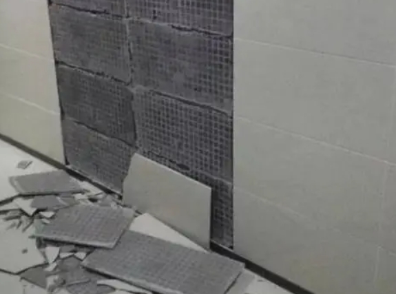 凤翔瓷砖空鼓维修公司分享下凤翔墙砖松动维修的知识